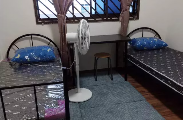 单间出租 • 梧槽 • 389 Yishun Avenue 6 • S$500 • 3房(2臥室) • 床位出租
