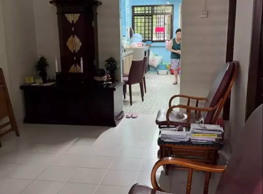 单间出租 • 马林百列 • 85A Lorong 4 Toa Payoh • S$750 • 3房(2臥室) • 普通房 照片