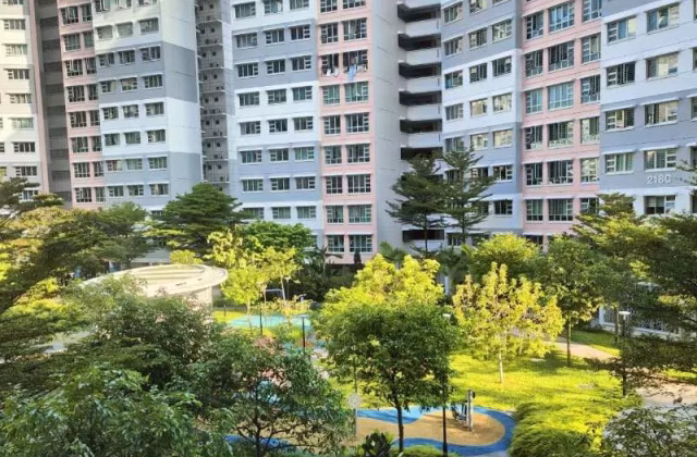 单间出租 • 林厝港 • 216A Boon Lay Avenue • S$850 • 5房(4臥室) • 普通房