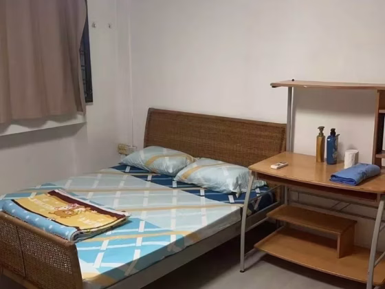 单间出租 • 芽笼 • 561 Choa Chu Kang North 6 • S$1300 • 5房(4臥室) • 主人房 照片