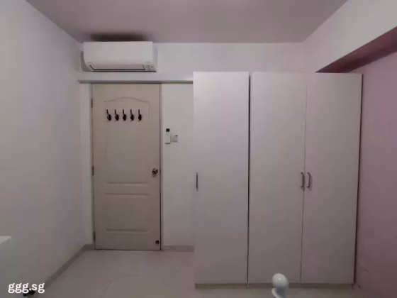单间出租 • 碧山 • 324A Sengkang East Way • S$800 • 3房(2臥室) • 普通房 照片