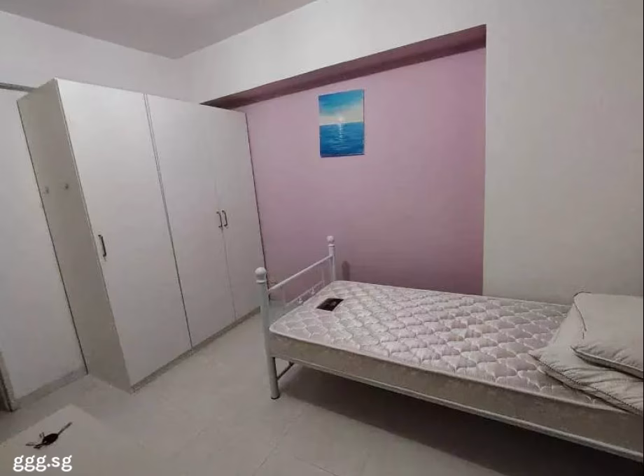单间出租 • 碧山 • 324A Sengkang East Way • S$800 • 3房(2臥室) • 普通房 照片