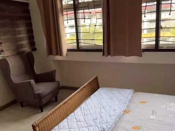 单间出租 • 芽笼 • 561 Choa Chu Kang North 6 • S$1300 • 5房(4臥室) • 主人房 照片