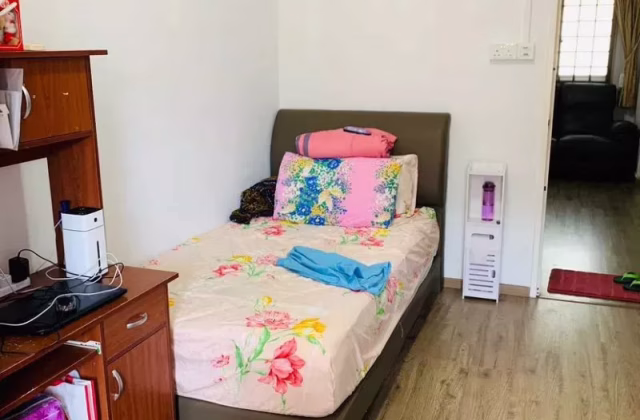 单间出租 • 市中心 • 243 Bishan Street 22 • S$500 • 4房(3臥室) • 床位出租