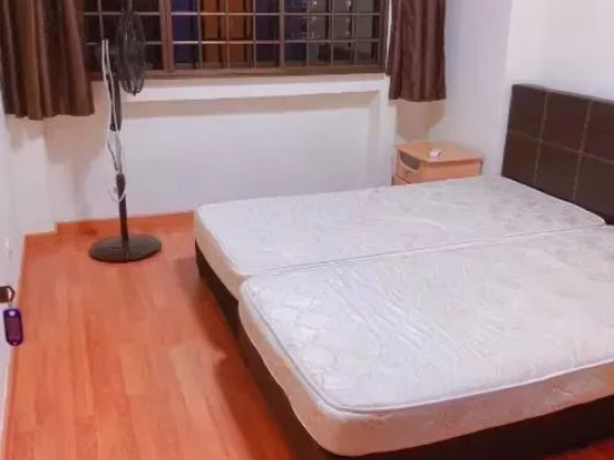 单间出租 • 芽笼 • 674 Choa Chu Kang Crescent • S$850 • 5房(4臥室) • 普通房 照片