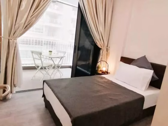 单间出租 • 林厝港 •  The Lakefront Residences • S$1600 • 4房(3臥室) • 普通房 照片