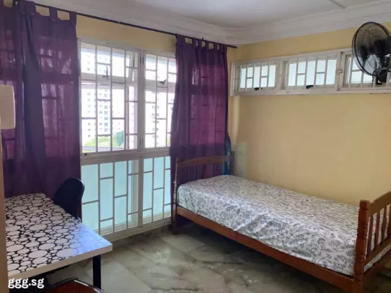 单间出租 • 林厝港 • 201 Boon Lay Drive • S$650 • 5房(4臥室) • 佣人房 照片