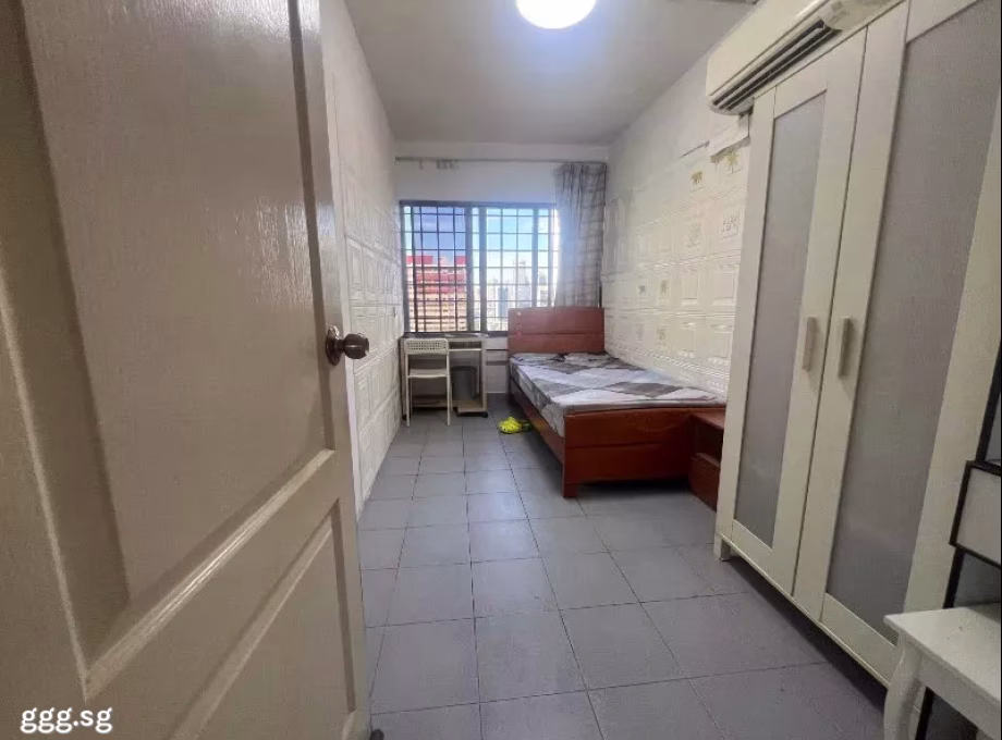 单间出租 • 樟宜湾 •  People's Park Complex • S$1200 • 住宅公寓 • 普通房 照片