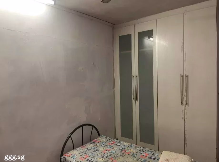 单间出租 • 乌节 • 505 Ang Mo Kio Avenue 8 • S$500 • 4房(3臥室) • 主人房 照片