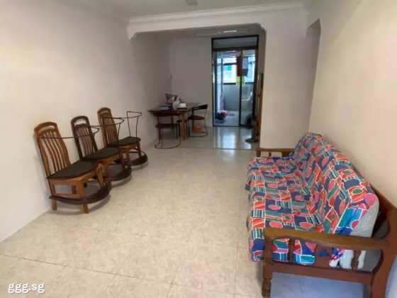 整套出租 • 马林百列 • 116 Lorong 2 Toa Payoh • S$3200 • 3房(2臥室) • 710ft² / 65m² 照片