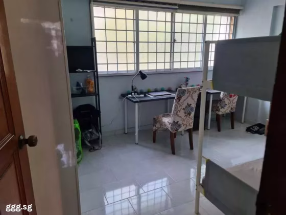 单间出租 • 林厝港 • 516 Jurong West Street 52 • S$580 • 3房(2臥室) • 床位出租 照片