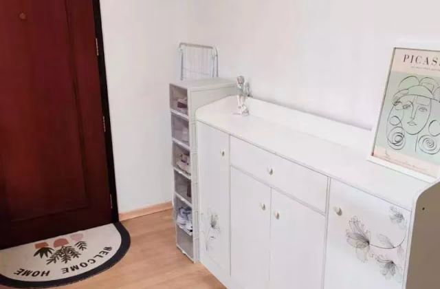 单间出租 • 武吉知马 • 172 Bedok South Road • S$460000 • 3房(2臥室) • 普通房