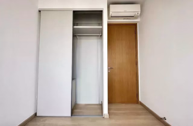 单间出租 • 碧山 •  High Park Residences • S$1200 • 住宅公寓 • 普通房