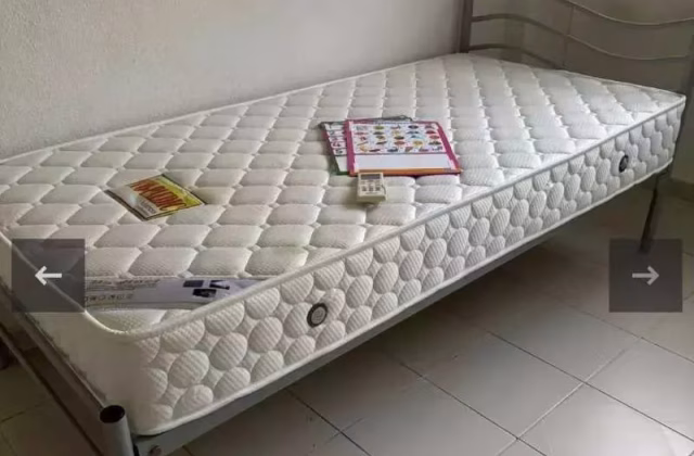 单间出租 • 红山 • 207 Petir Road • S$1000 • 4房(3臥室) • 普通房