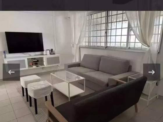 单间出租 • 红山 • 207 Petir Road • S$1000 • 4房(3臥室) • 普通房 照片