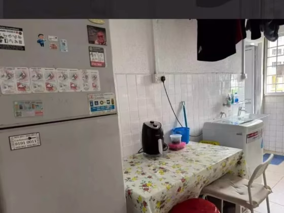 单间出租 • 红山 • 207 Petir Road • S$1000 • 4房(3臥室) • 普通房 照片