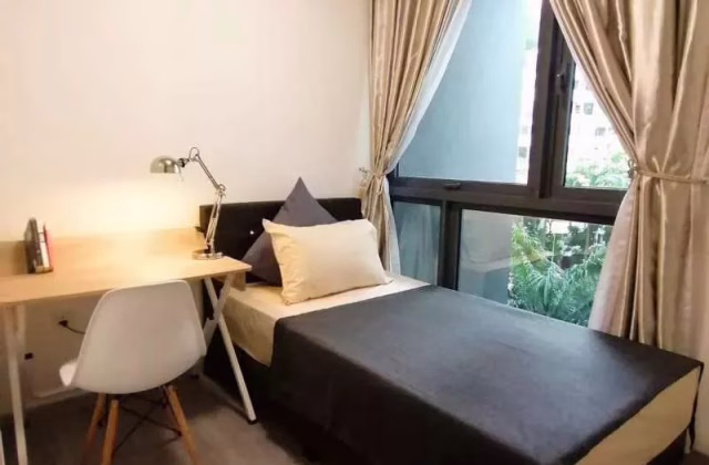 单间出租 • 林厝港 •  The Lakefront Residences • S$1800 • 4房(3臥室) • 主人房