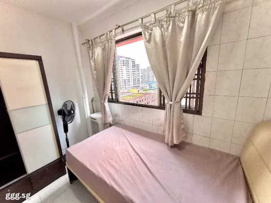 单间出租 • 芽笼 • 429A Choa Chu Kang Avenue 4 • S$680 • 3房(2臥室) • 佣人房 照片