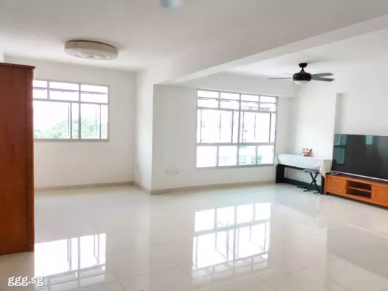 房屋出售 • 金文泰 • 70C Telok Blangah Heights • S$1099999 • 3房(2臥室) • 1001ft² / 92m² 照片
