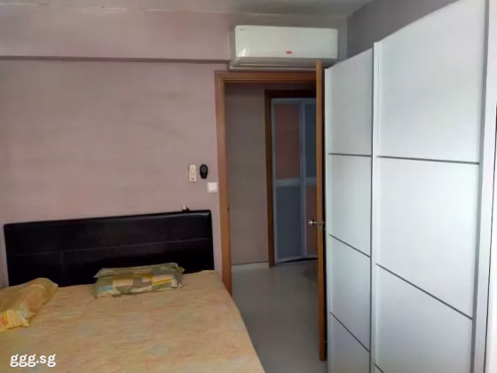 单间出租 • 武吉巴督 • 451B Bukit Batok West Avenue 6 • S$950 • 3房(2臥室) • 普通房 照片