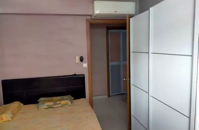 单间出租 • 武吉巴督 • 451B Bukit Batok West Avenue 6 • S$550 • 3房(2臥室) • 普通房
