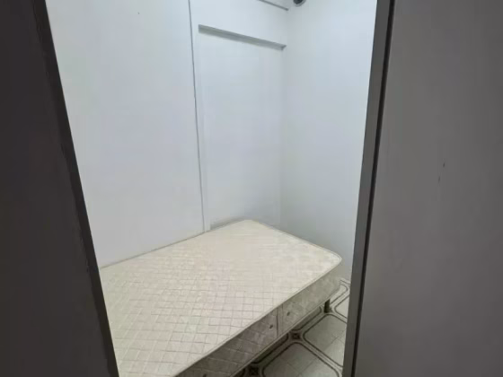 单间出租 • 梧槽 • 117 Yishun Ring Road • S$450 • 4房(3臥室) • 普通房 照片