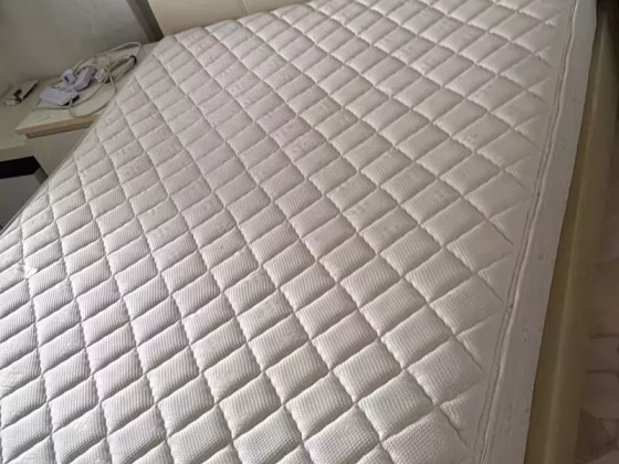 单间出租 • 梧槽 • 165 Yishun Ring Road • S$1100 • 3房(2臥室) • 普通房 照片