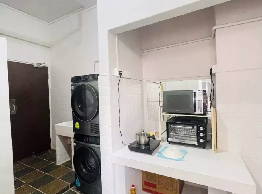 单间出租 • 淡滨尼 •  Hoe Chiang Road • S$500 • 店屋 • 床位出租 照片