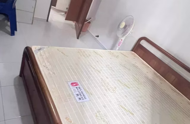 单间出租 • 新加坡河 • 555 Hougang Street 51 • S$1100 • 4房(3臥室) • 普通房