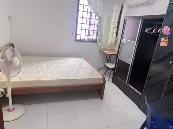 单间出租 • 新加坡河 • 555 Hougang Street 51 • S$1100 • 4房(3臥室) • 普通房 照片