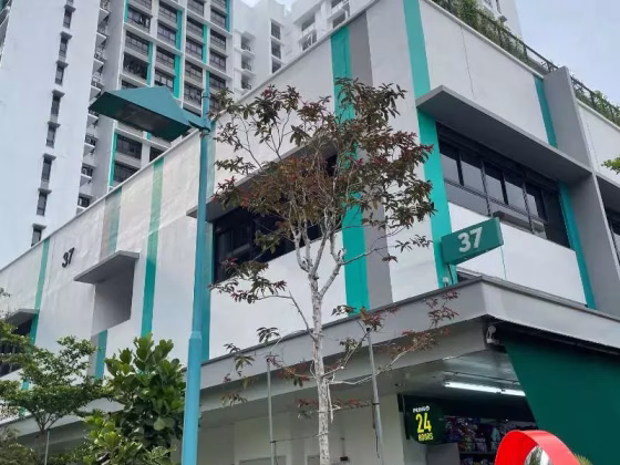 单间出租 • 欧南 • 36 Eunos Crescent • S$890 • 4房(3臥室) • 普通房 照片