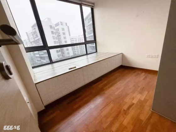 整套出租 • 宏茂桥 •  The Palette • S$3700 • 共管公寓 • 736ft² / 68m² 照片