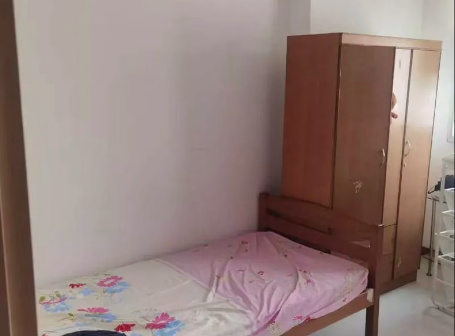 单间出租 • 梧槽 • 502B Yishun Street 51 • S$800 • 3房(2臥室) • 普通房 照片