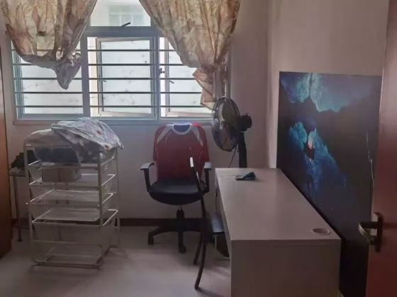 单间出租 • 梧槽 • 502B Yishun Street 51 • S$800 • 3房(2臥室) • 普通房 照片