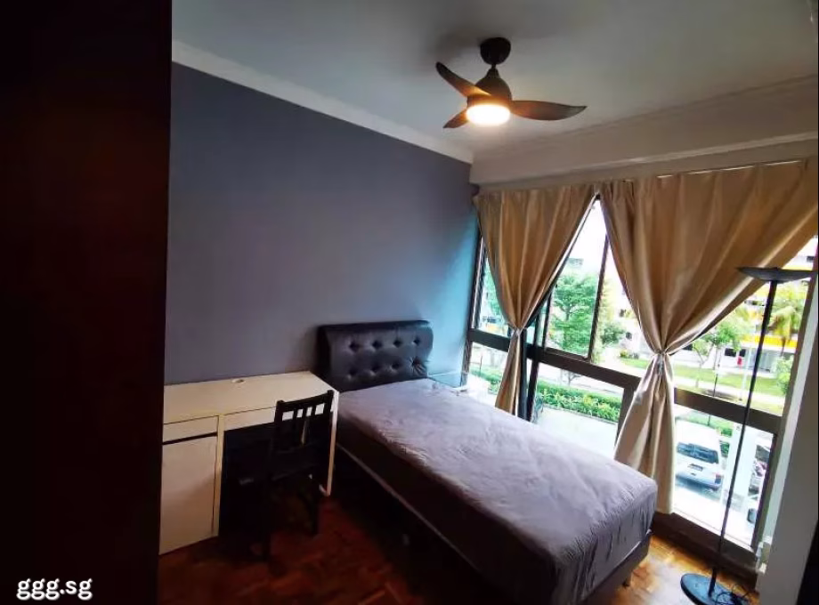 单间出租 • 梧槽 •  Orchid Park Condominium • S$1000 • 住宅公寓 • 普通房 照片