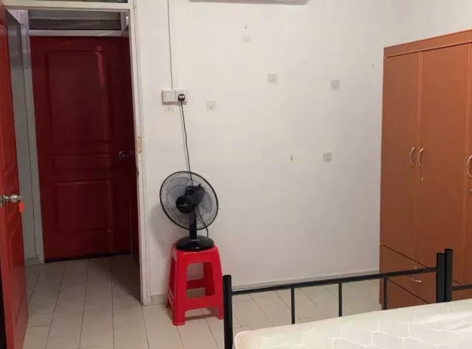 单间出租 • 武吉巴督 • 367 Bukit Batok Street 31 • S$700 • 3房(2臥室) • 普通房 照片
