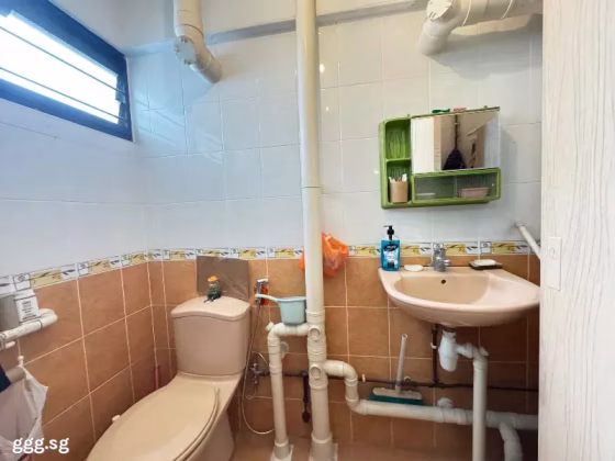 房屋出售 • 巴耶利峇 • 31 Teban Gardens Road • S$490000 • 3房(2臥室) • 1065ft² / 98m² 照片