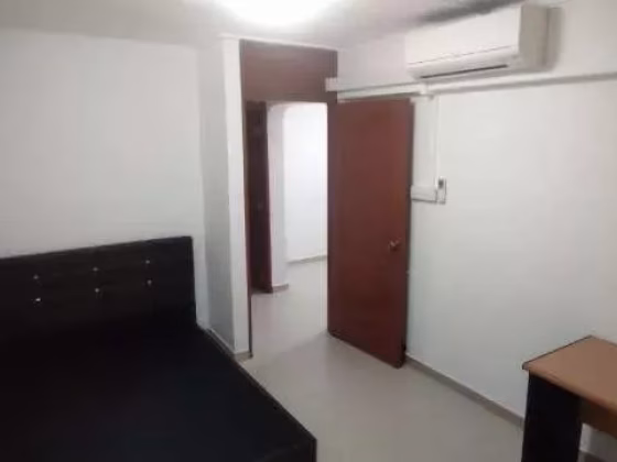 整套出租 • 武吉巴督 • 501 Bukit Batok Street 52 • S$2800 • 3房(2臥室) • 700ft² / 65m² 照片