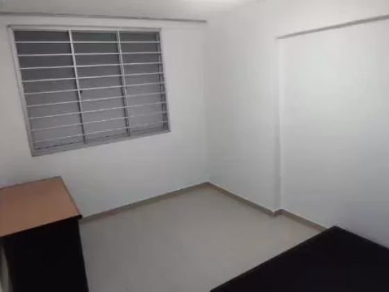 整套出租 • 武吉巴督 • 501 Bukit Batok Street 52 • S$2800 • 3房(2臥室) • 700ft² / 65m² 照片