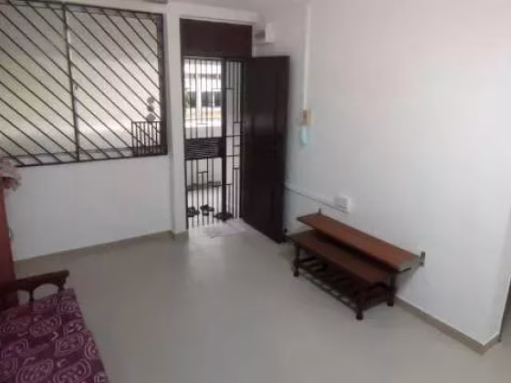 整套出租 • 武吉巴督 • 501 Bukit Batok Street 52 • S$2800 • 3房(2臥室) • 700ft² / 65m² 照片