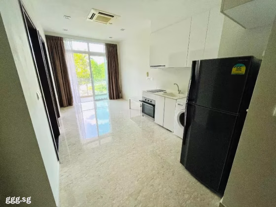 房屋出售 • 勿洛 •  East Village • S$788000 • 住宅公寓 • 442ft² / 41m² 照片