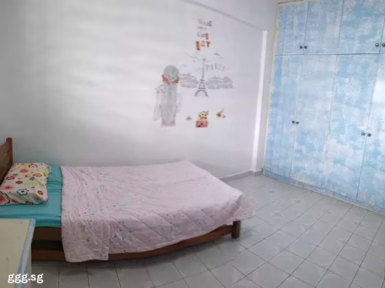 单间出租 • 巴耶利峇 • 258 Jurong East Street 24 • S$900 • 4房(3臥室) • 普通房 照片