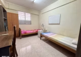 单间出租 • 梧槽 • 740 Yishun Avenue 5 • S$650 • 3房(2臥室) • 普通房