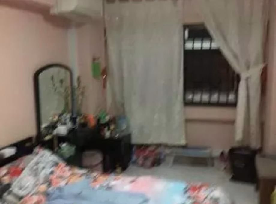 单间出租 • 宏茂桥 • 192 Pasir Ris Street 12 • S$1000 • 5房(4臥室) • 普通房 照片