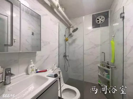 单间出租 • 巴耶利峇 • 278 Toh Guan Road • S$400 • 3房(2臥室) • 床位出租 照片