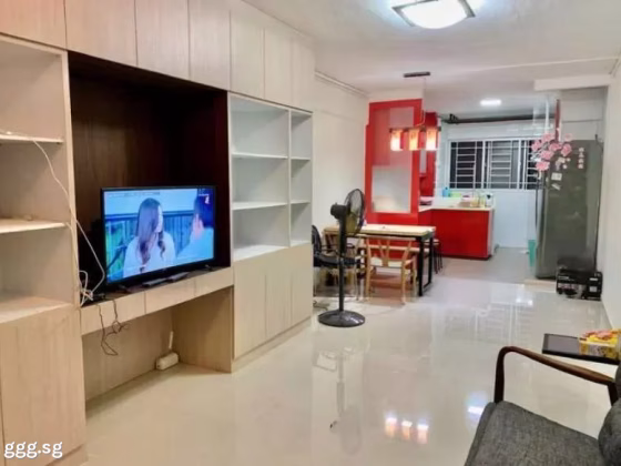 整套出租 • 中央集水区 • 207 Serangoon Central • S$2800 • 3房(2臥室) • 689ft² / 64m² 照片