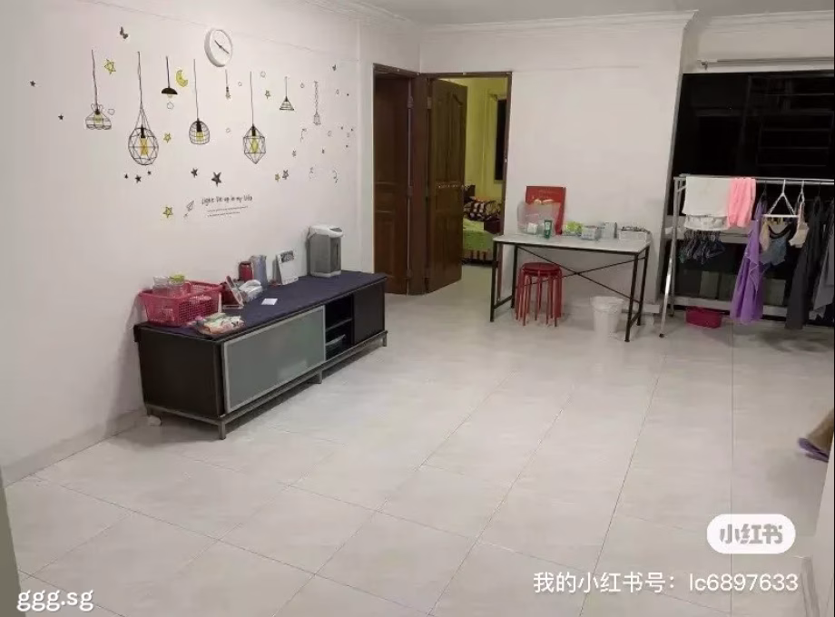 单间出租 • 梧槽 • 296 Yishun Street 20 • S$1150 • 4房(3臥室) • 普通房 照片