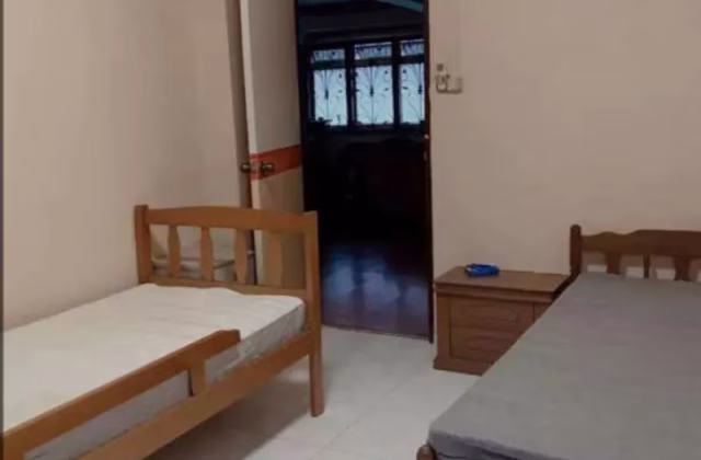 单间出租 • 林厝港 • 669C Jurong West Street 64 • S$500 • 执行组屋 • 床位出租