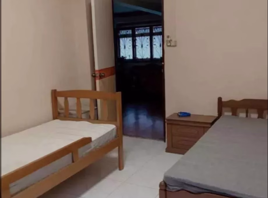 单间出租 • 林厝港 • 669C Jurong West Street 64 • S$500 • 执行组屋 • 床位出租 照片