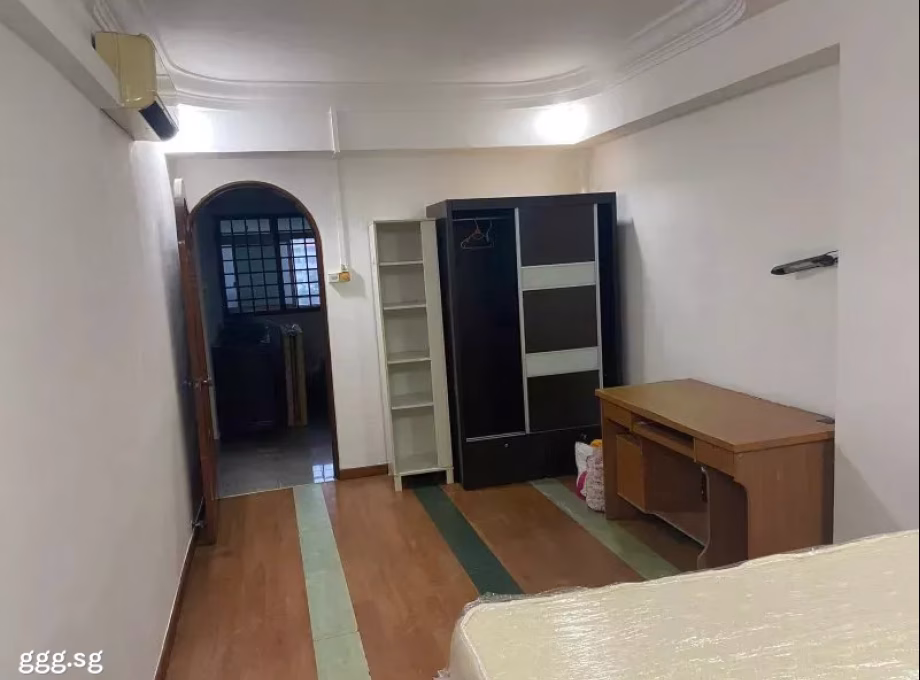 单间出租 • 芽笼 • 157 Jalan Teck Whye • S$475 • 4房(3臥室) • 普通房 照片